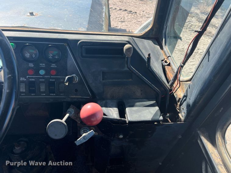 image for item DG5403 Steiger Panther III ST325  4WD tractor