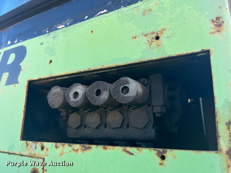 image for item DG5403 Steiger Panther III ST325  4WD tractor