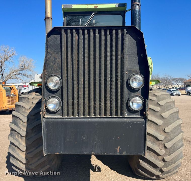 image for item DG5403 Steiger Panther III ST325  4WD tractor