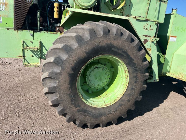 image for item DG5403 Steiger Panther III ST325  4WD tractor