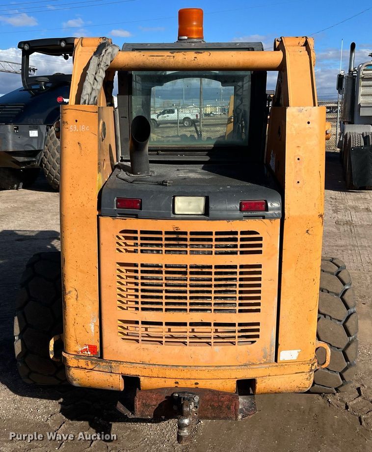 image for item DG5434 2003 Case 85XT  skid steer loader