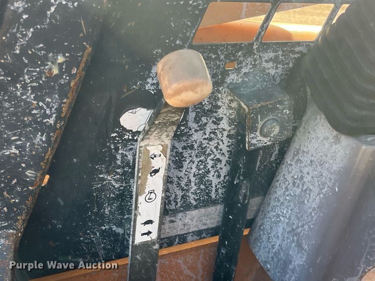 image for item DG5434 2003 Case 85XT  skid steer loader