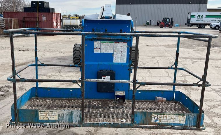 image for item DG5442 2008 Genie S-65  boom lift