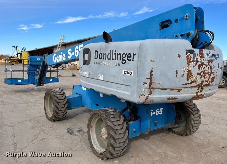 image for item DG5442 2008 Genie S-65  boom lift