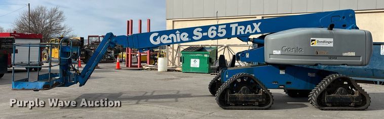 image for item DG5445 2009 Genie S-65TRAX  boom lift