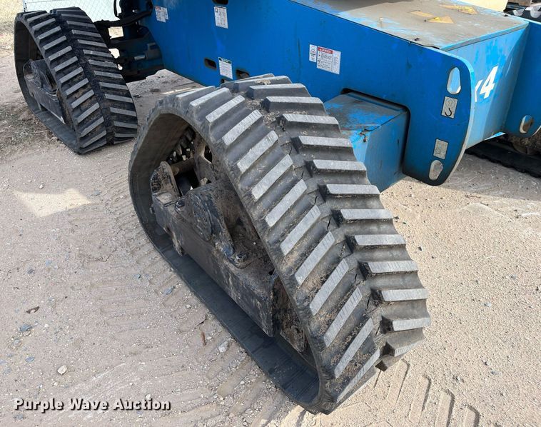 image for item DG5445 2009 Genie S-65TRAX  boom lift