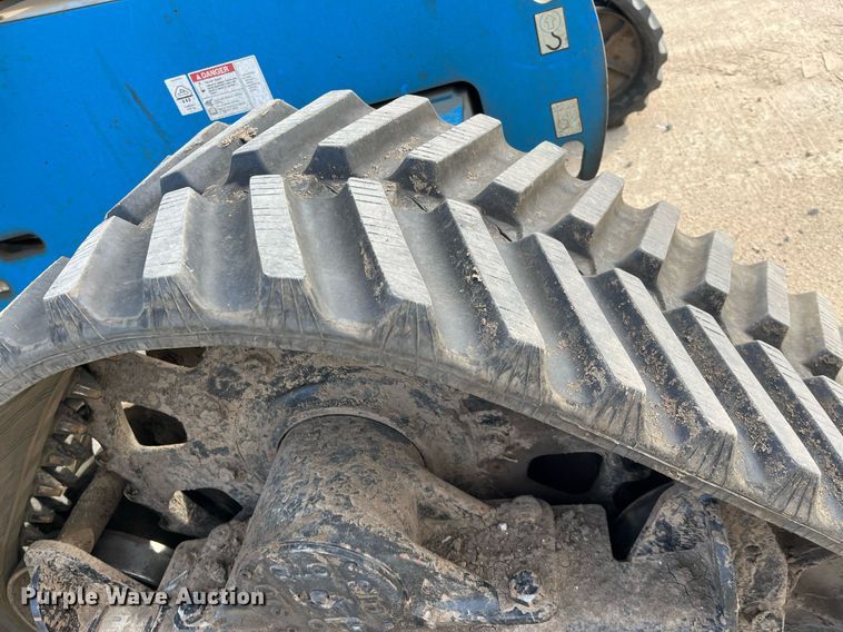 image for item DG5445 2009 Genie S-65TRAX  boom lift