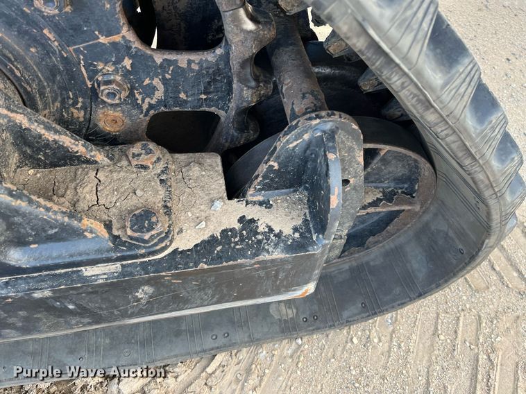 image for item DG5445 2009 Genie S-65TRAX  boom lift