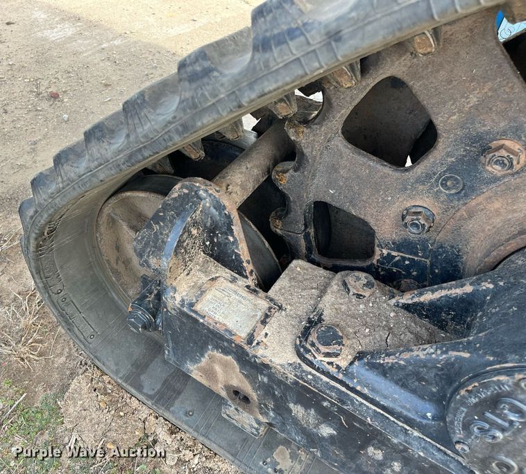 image for item DG5445 2009 Genie S-65TRAX  boom lift