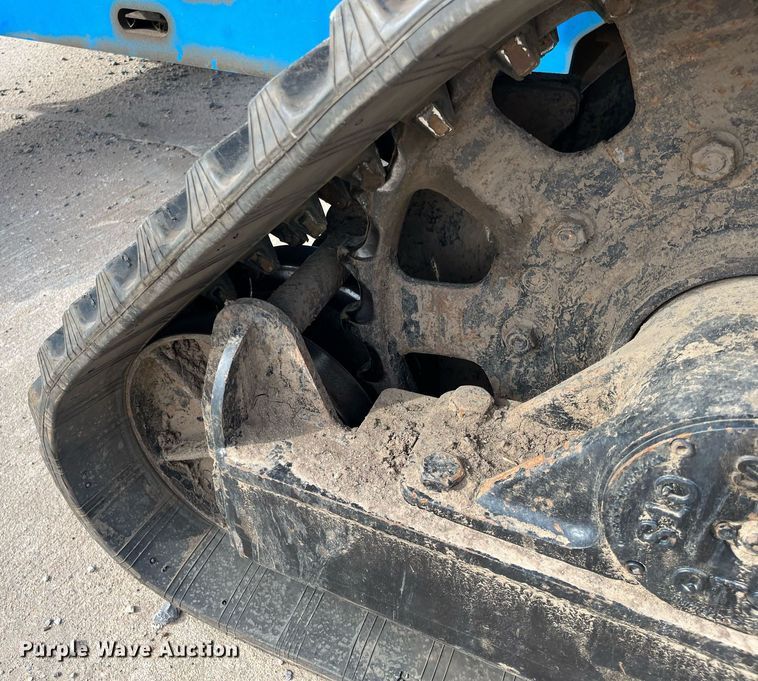 image for item DG5445 2009 Genie S-65TRAX  boom lift