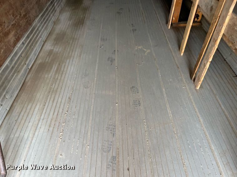 image for item DG5446 1978 Hobbs A8-8576-45  dry van trailer