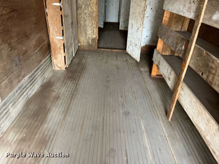 image for item DG5446 1978 Hobbs A8-8576-45  dry van trailer