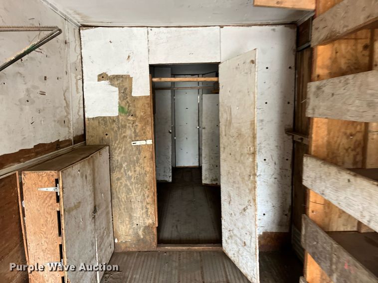 image for item DG5446 1978 Hobbs A8-8576-45  dry van trailer