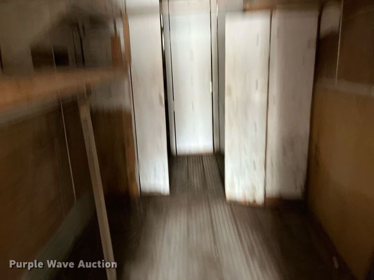 image for item DG5446 1978 Hobbs A8-8576-45  dry van trailer