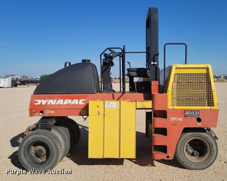 image for item DK0392 Dynapac CP142  pneumatic roller