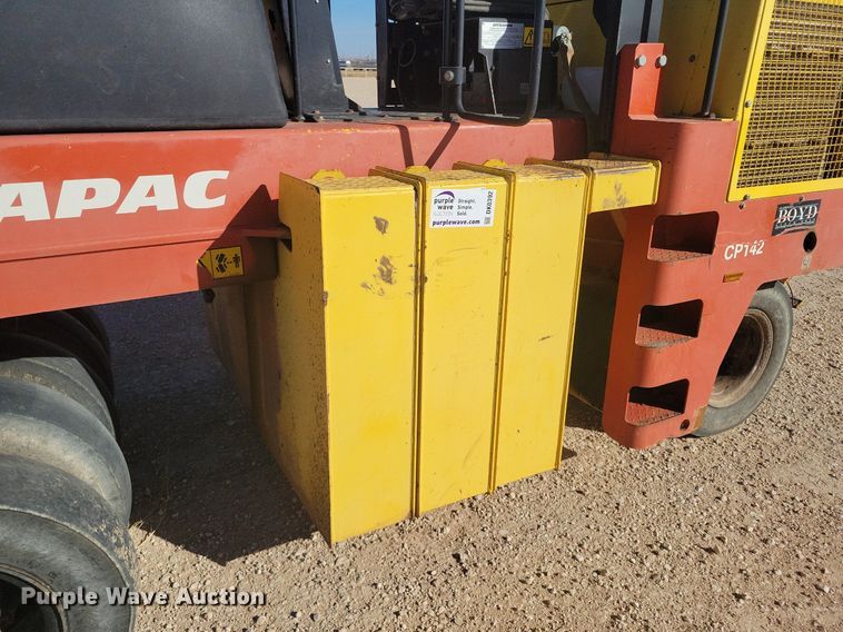 image for item DK0392 Dynapac CP142  pneumatic roller