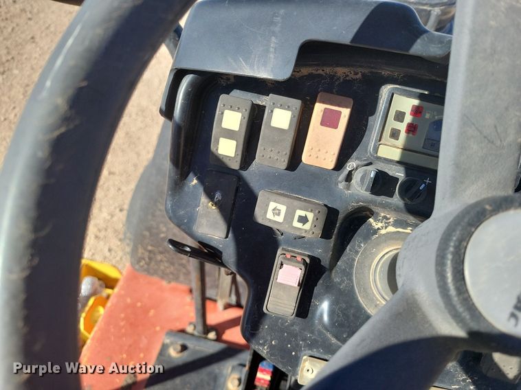 image for item DK0392 Dynapac CP142  pneumatic roller