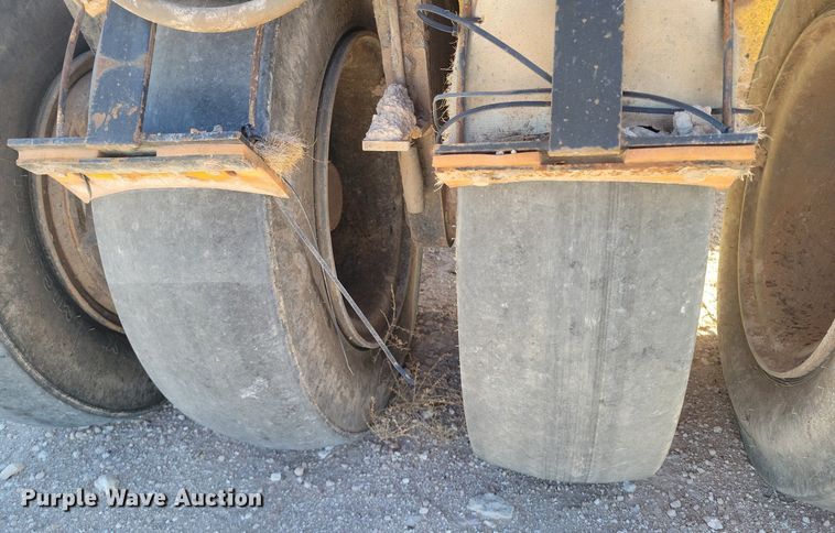 image for item DK0392 Dynapac CP142  pneumatic roller