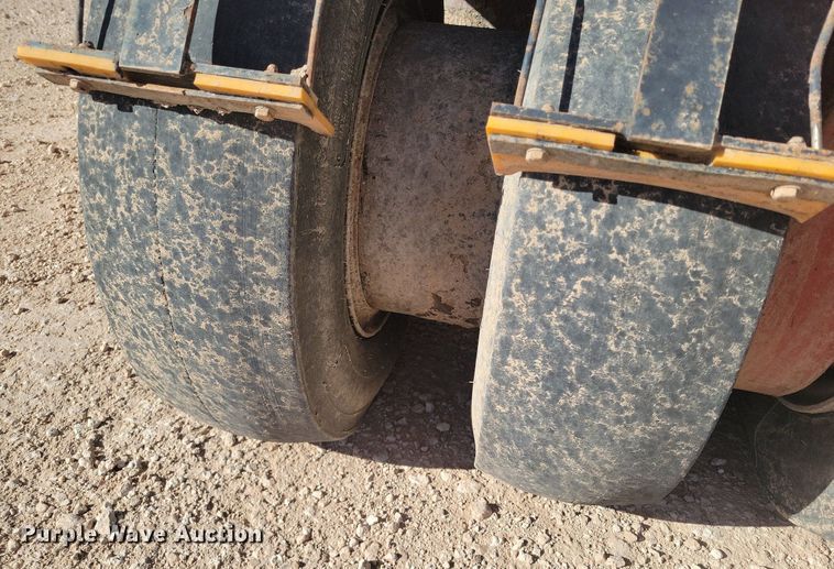 image for item DK0392 Dynapac CP142  pneumatic roller