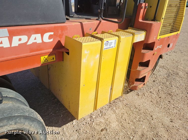 image for item DK0393 2010 Dynapac CP142  pneumatic roller