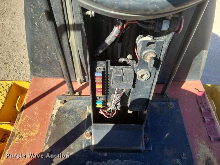 image for item DK0393 2010 Dynapac CP142  pneumatic roller