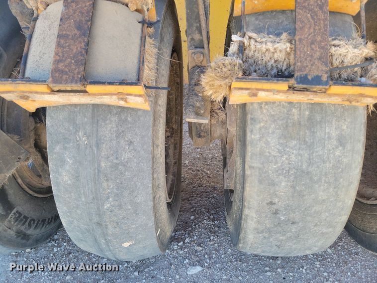 image for item DK0393 2010 Dynapac CP142  pneumatic roller