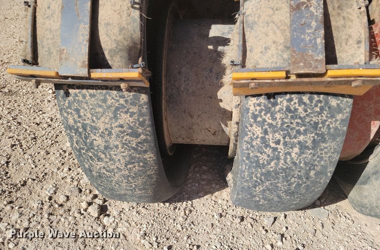 image for item DK0393 2010 Dynapac CP142  pneumatic roller