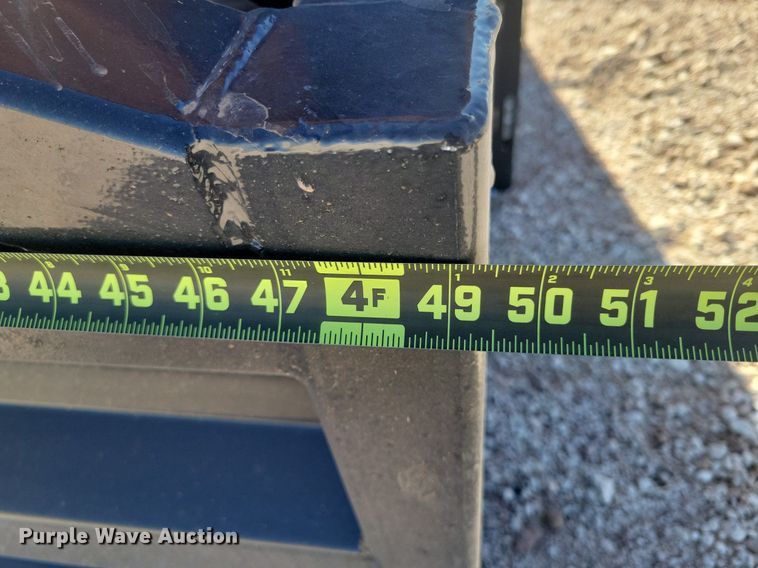 image for item DK0394 Paladin Industrial US70  vibratory screen