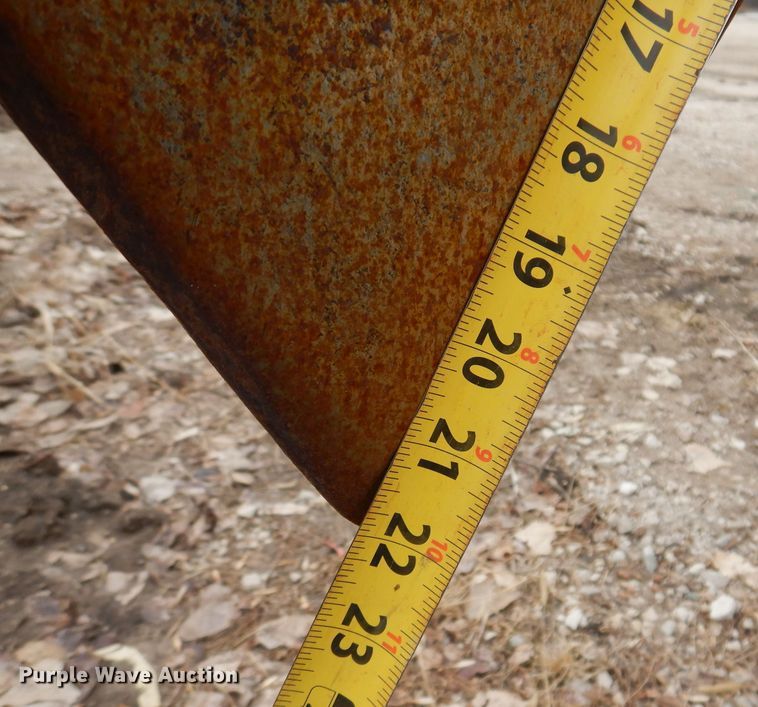 image for item DK5158 1999 Vermeer LM42  cable plow