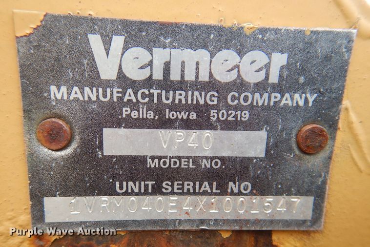 image for item DK5158 1999 Vermeer LM42  cable plow