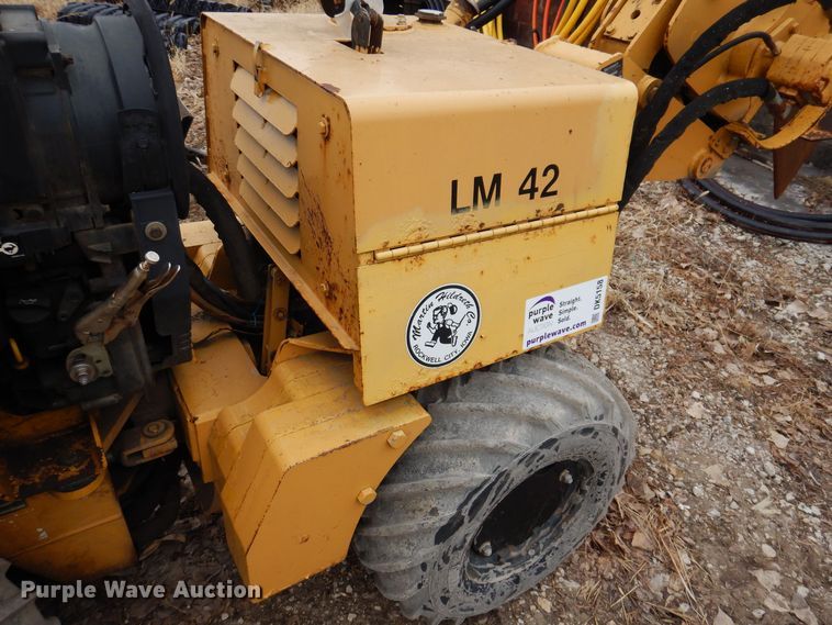 image for item DK5158 1999 Vermeer LM42  cable plow