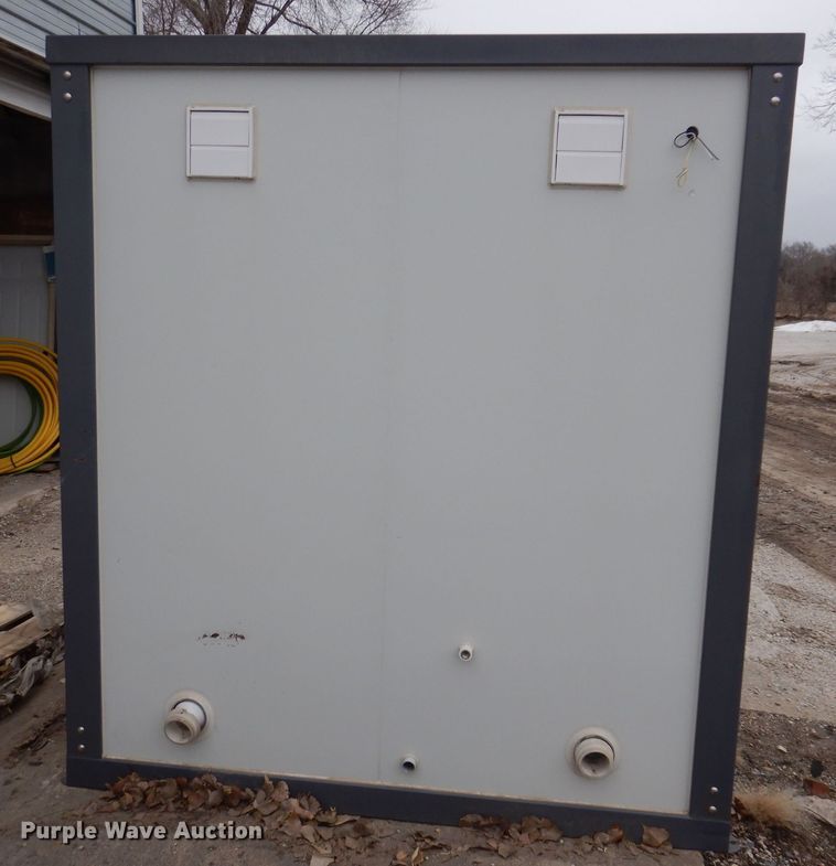 image for item DK5165 Portable restroom