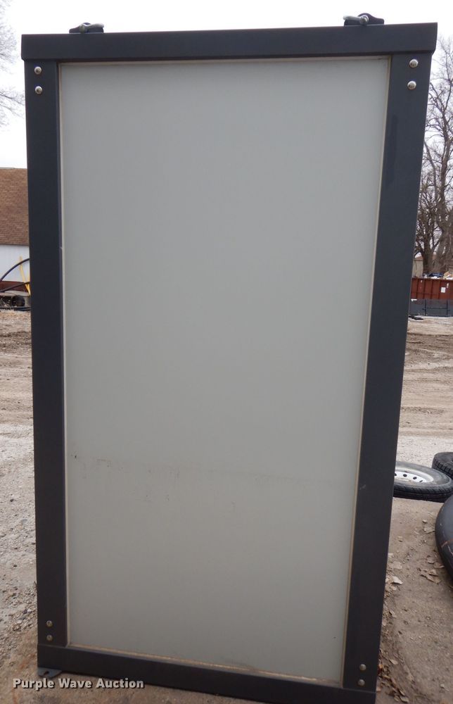 image for item DK5165 Portable restroom