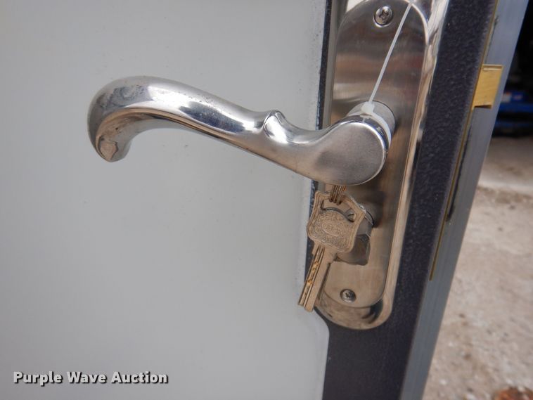 image for item DK5165 Portable restroom