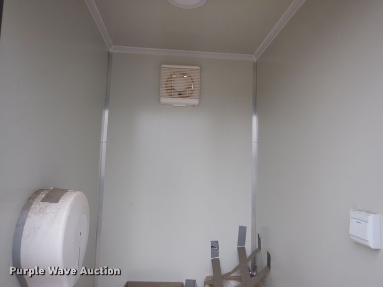 image for item DK5165 Portable restroom