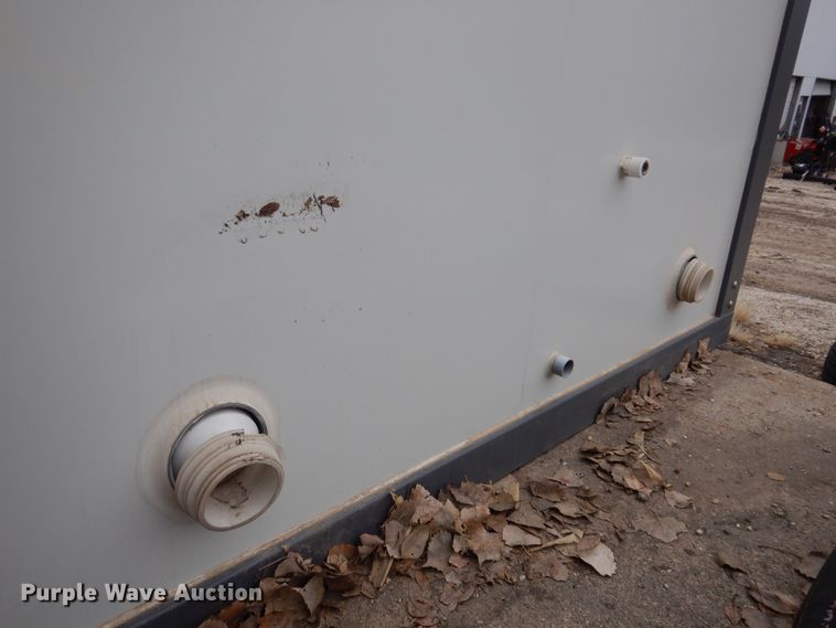 image for item DK5165 Portable restroom