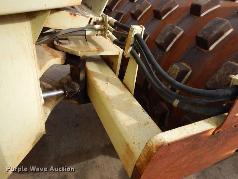 image for item DK5166 2000 Ingersoll Rand SD-70F Pro Pac  single drum vibratory roller