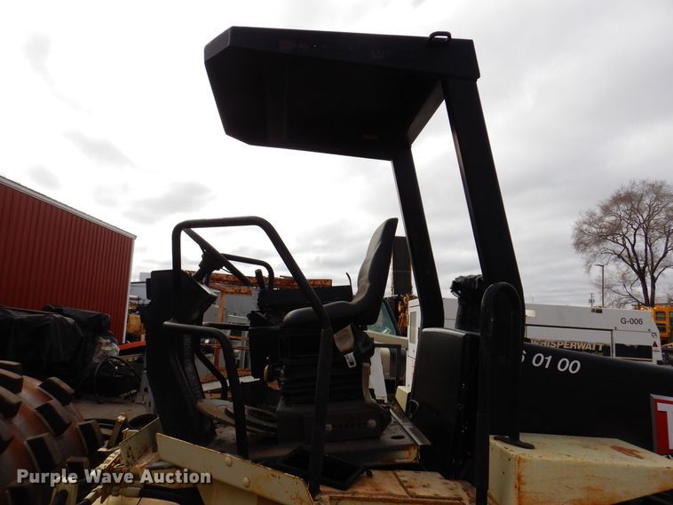 image for item DK5166 2000 Ingersoll Rand SD-70F Pro Pac  single drum vibratory roller