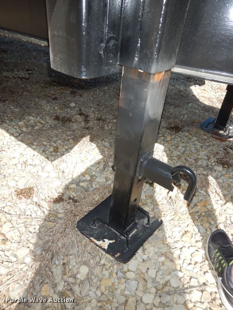 image for item DK7674 2011 Towmaster TC20  equipment trailer