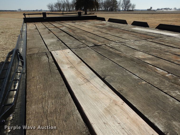 image for item DK7674 2011 Towmaster TC20  equipment trailer