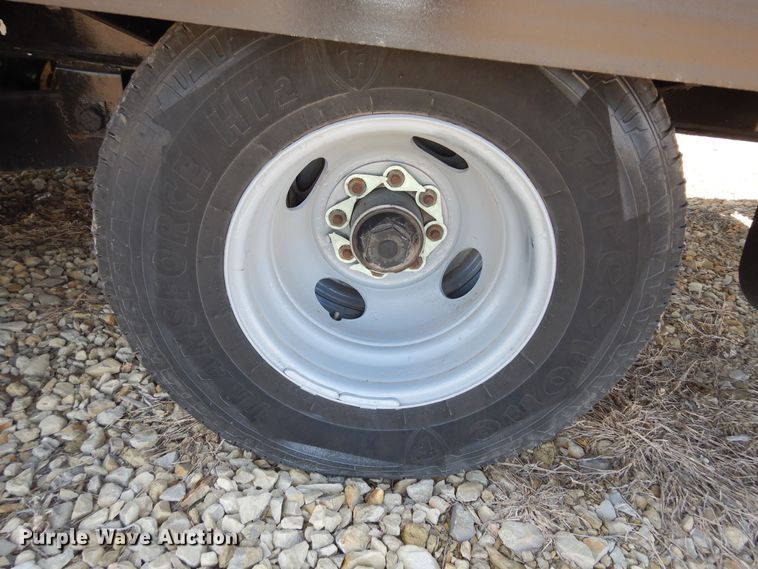 image for item DK7674 2011 Towmaster TC20  equipment trailer