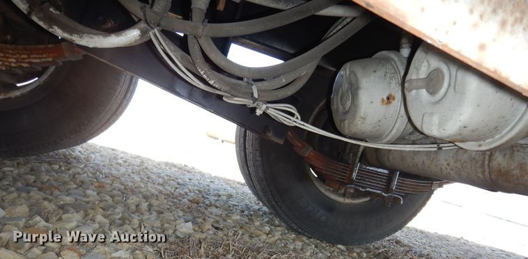 image for item DK7674 2011 Towmaster TC20  equipment trailer