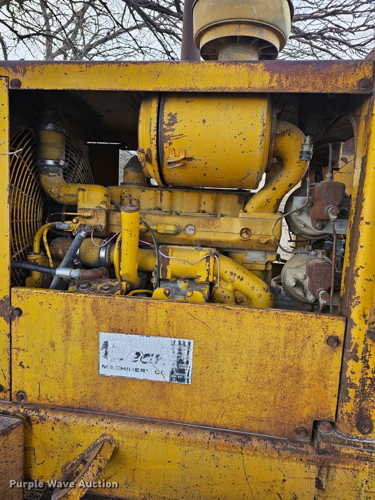 image for item DK7711 1971 Caterpillar 920  wheel loader