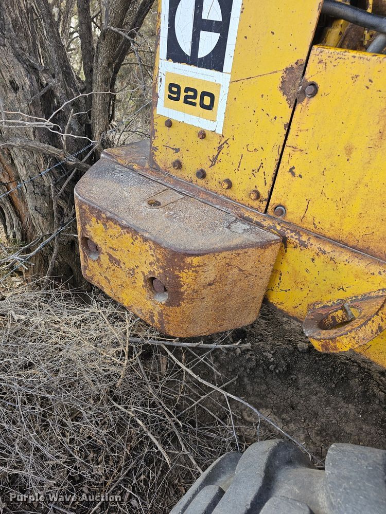 image for item DK7711 1971 Caterpillar 920  wheel loader
