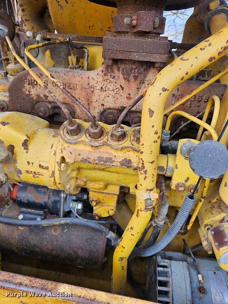 image for item DK7711 1971 Caterpillar 920  wheel loader