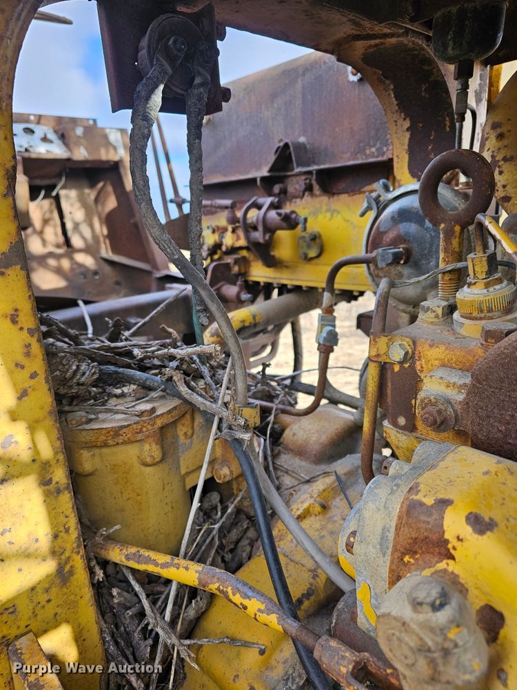 image for item DK7711 1971 Caterpillar 920  wheel loader