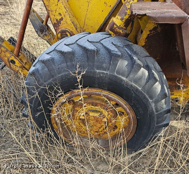 image for item DK7711 1971 Caterpillar 920  wheel loader