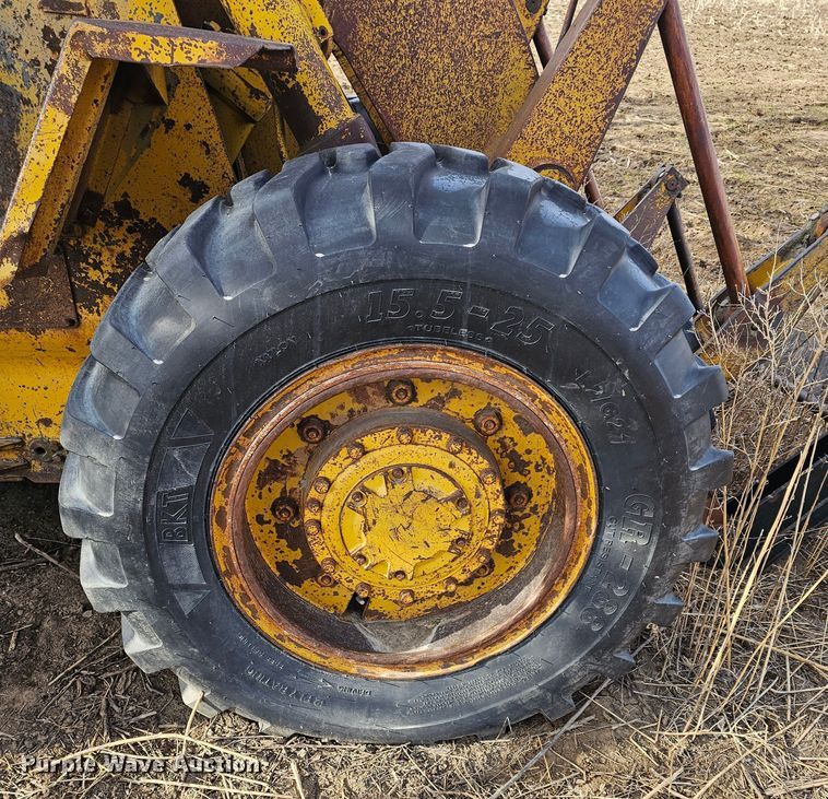 image for item DK7711 1971 Caterpillar 920  wheel loader