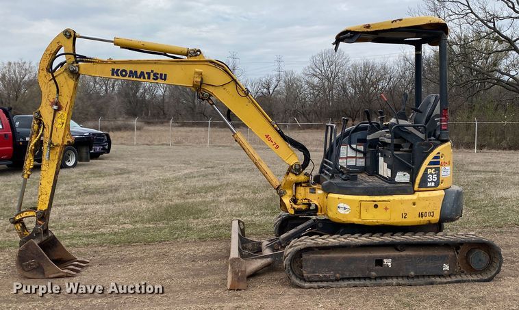 image for item DL7030 2012 Komatsu PC35MR-3  mini excavator