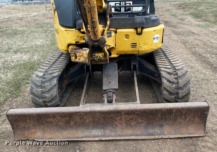 image for item DL7030 2012 Komatsu PC35MR-3  mini excavator